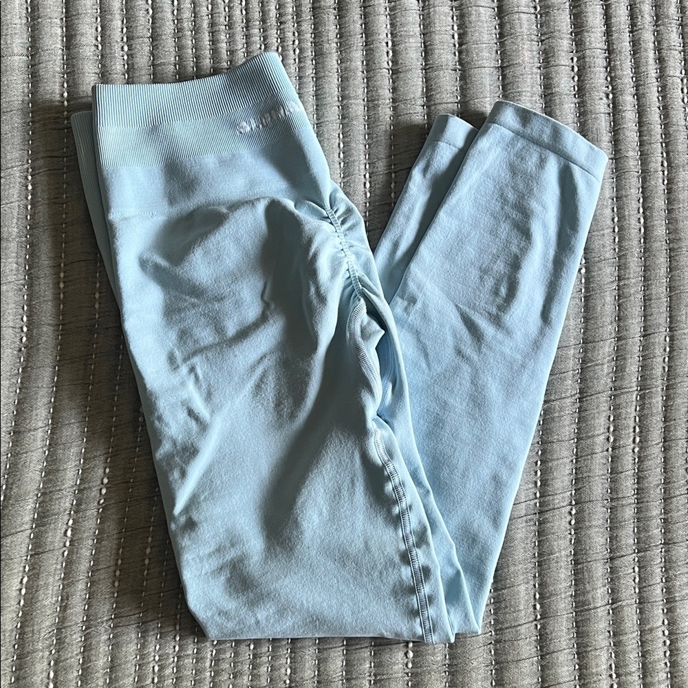 Alphalete Sky Blue Scrunch Leggings